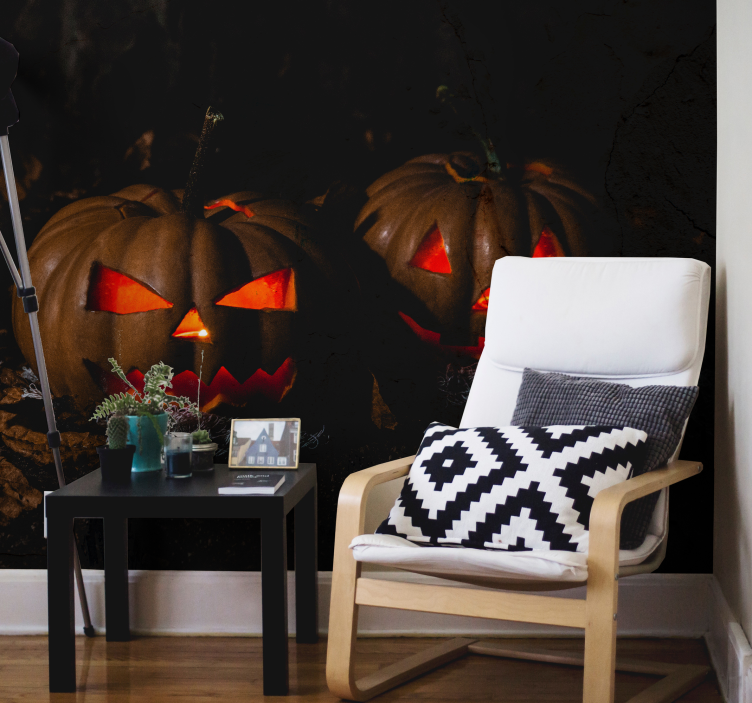 Black background with a pumpkin wall mural - TenStickers