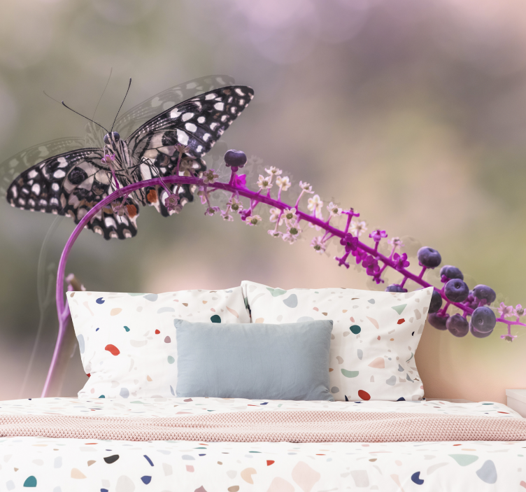 Purple butterfly wall mural - TenStickers