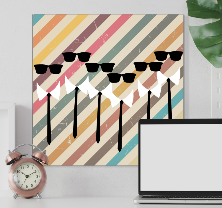Floral canvas wall art of trendy figures in sunglasses - TenStickers