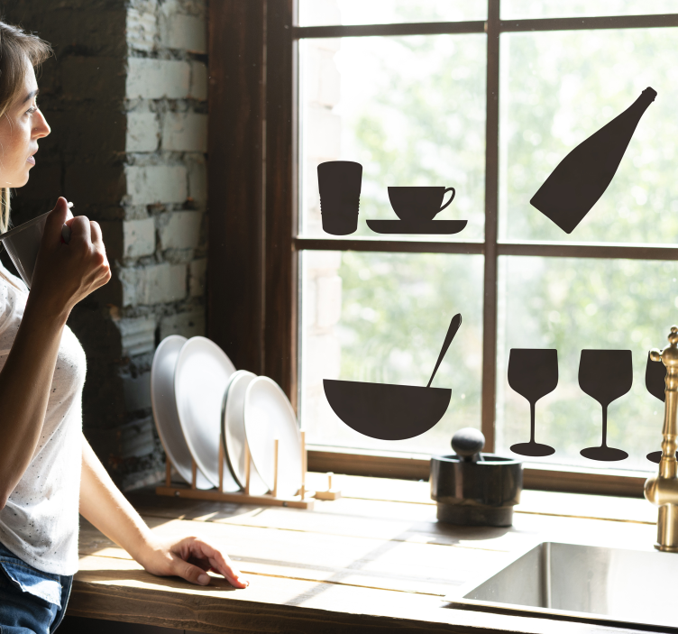 Bottles and glasses window sticker - TenStickers