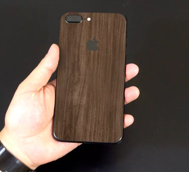 Brown wooden texture iPhone sticker - TenStickers