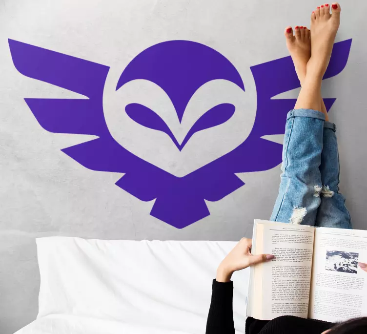 Purple owl shape bird wall sticker - TenStickers