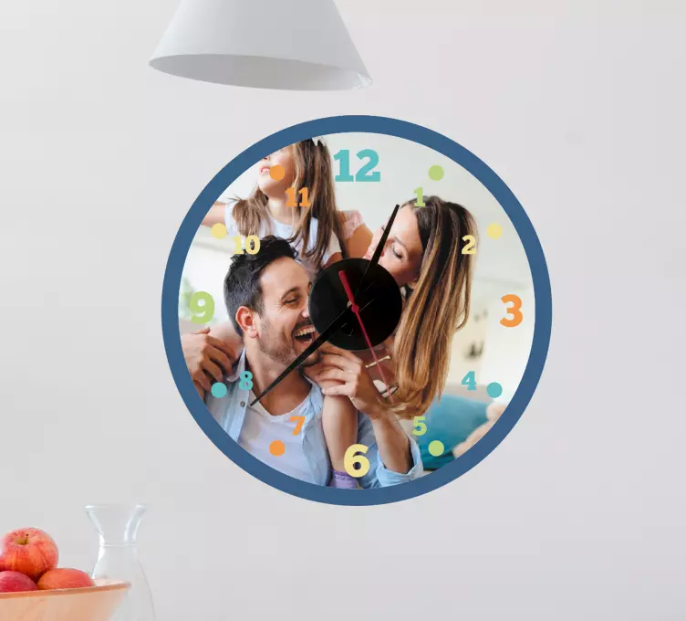 Round clock with photo customisable clock decal - TenStickers