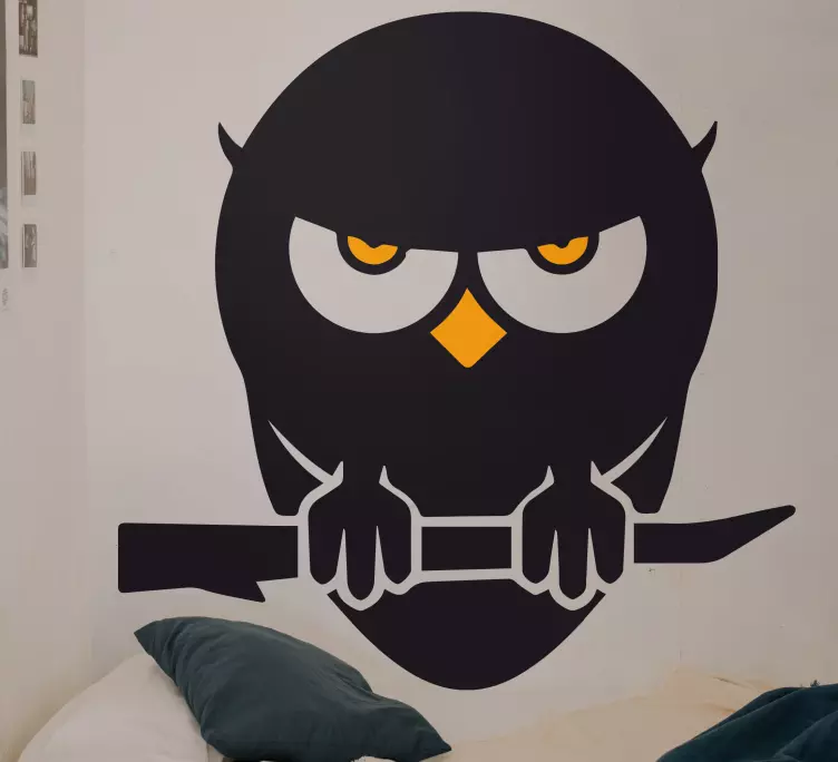 Scary owl illustration wall decal - TenStickers