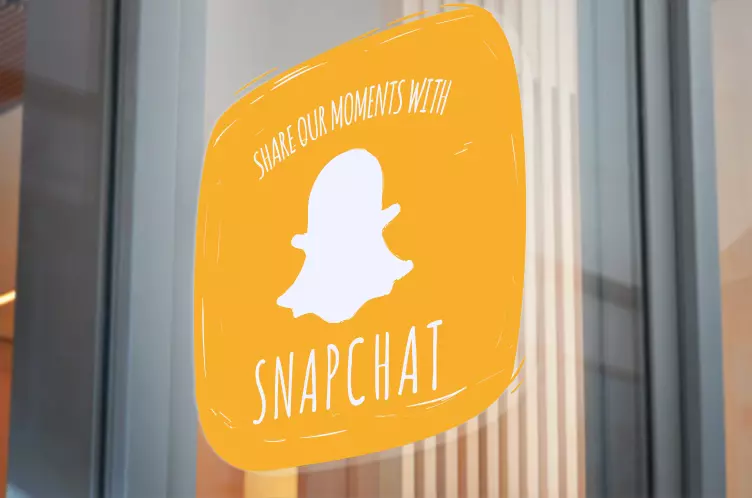 Share moments with snapchat window sticker - TenStickers