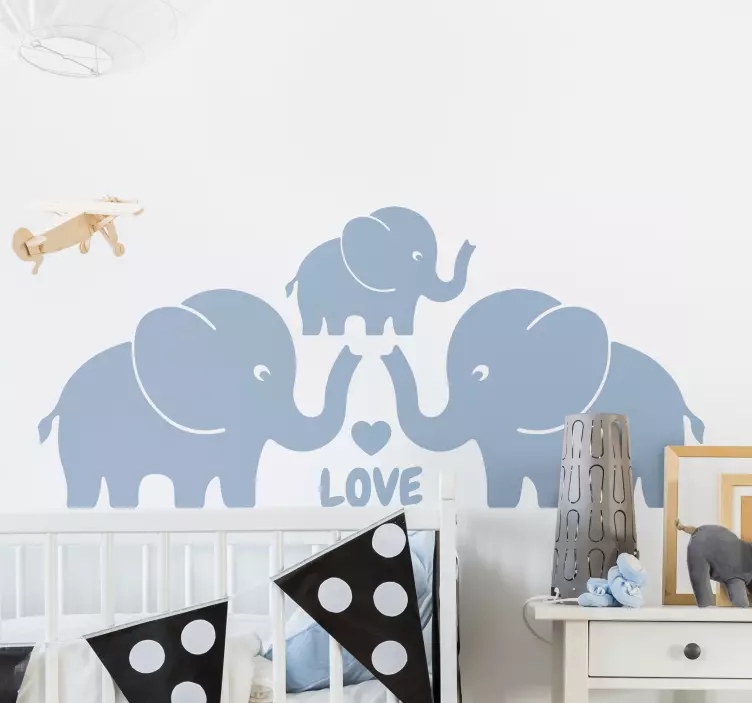 Three elephants family heart  wild animal decal - TenStickers