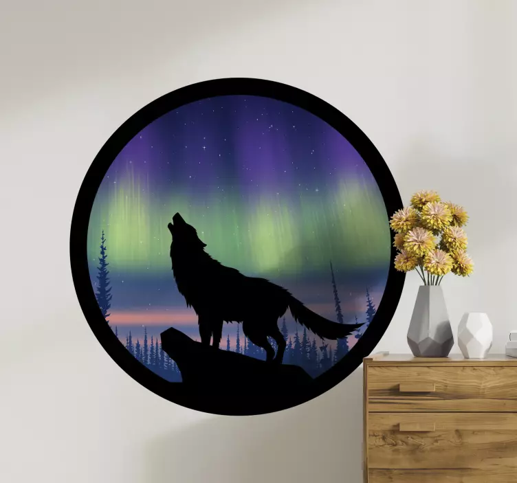 Wolf howling in nordic lights animal decal - TenStickers