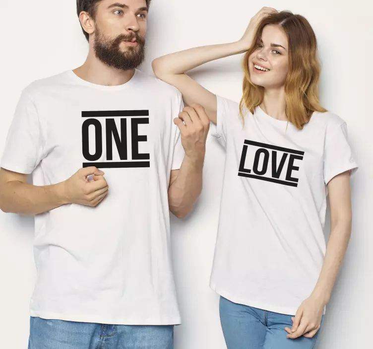 One Love text Couple t shirts - TenStickers