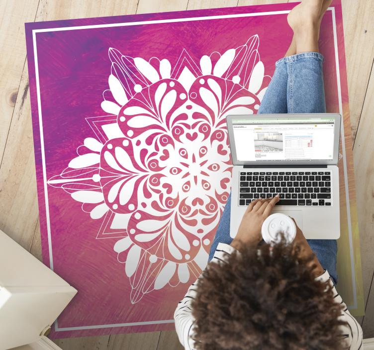 Abstract white flower mandala vinyl rug - TenStickers