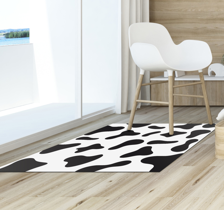 Contrasting Cowhide Pattern animal print rug - TenStickers