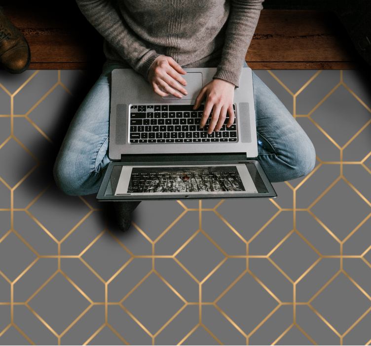 Geometric gray and golden geometric rugs - TenStickers