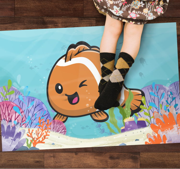 Striped smiling fish animal rug - TenStickers