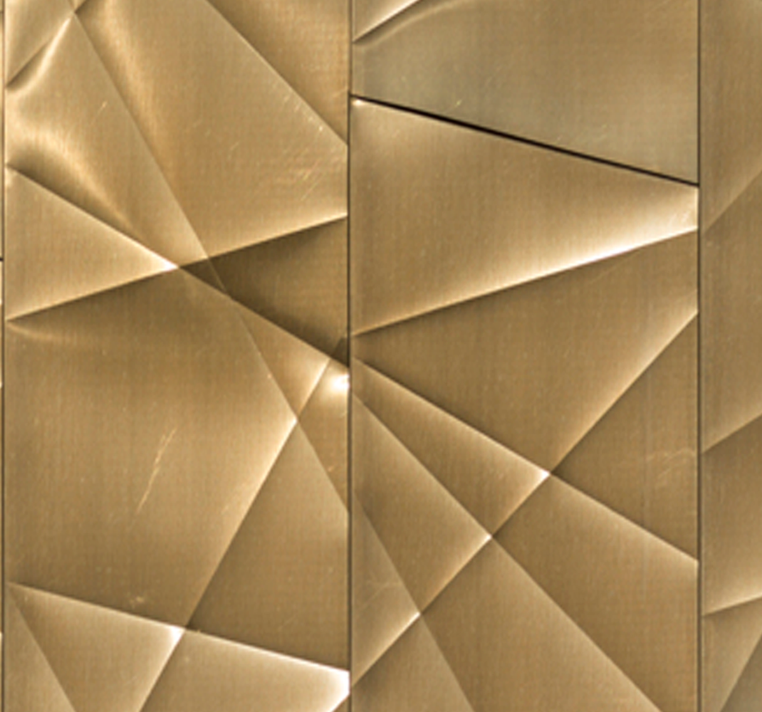 Office vinyl rug 3d golden polygon texture - TenStickers